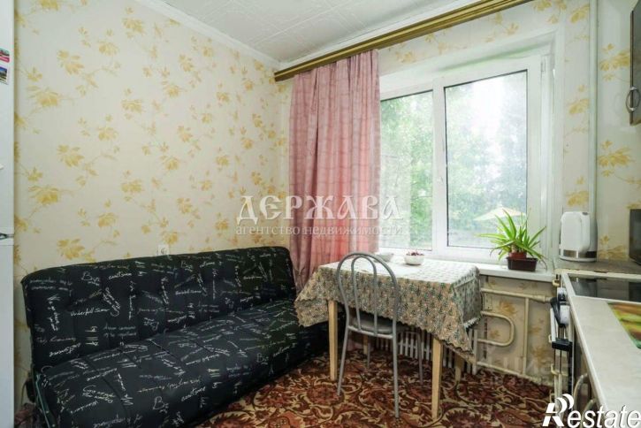 1-комн квартира Студенческий мкр, 1/2,  д. 1/2