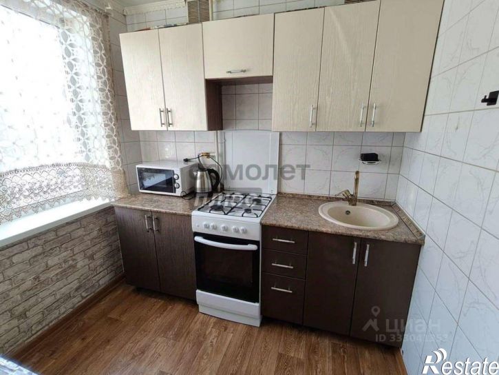 2-комн квартира мкр Лебединец, 20,  д. 20