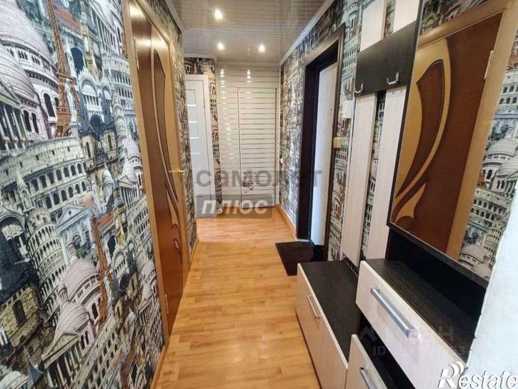 2-комн квартира мкр Лебединец, 20,  д. 20
