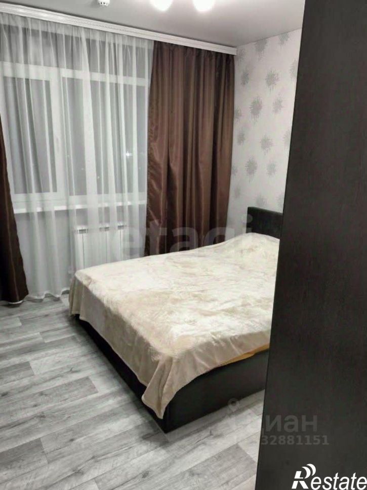 1-комн квартира мкр Космос, 11,  д. 11