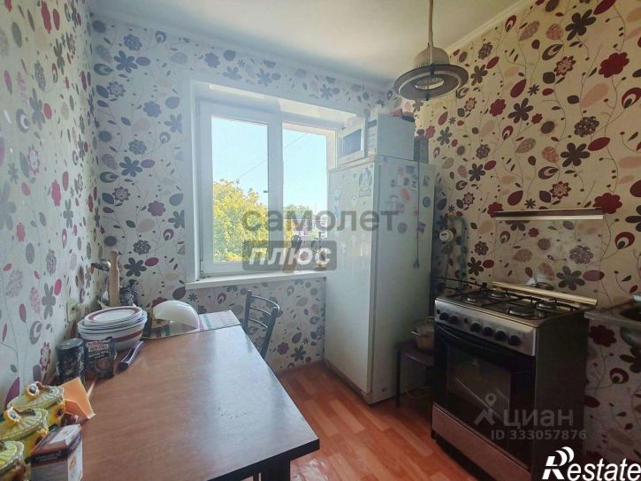 2-комн квартира мкр Молодогвардеец, 3,  д. 3