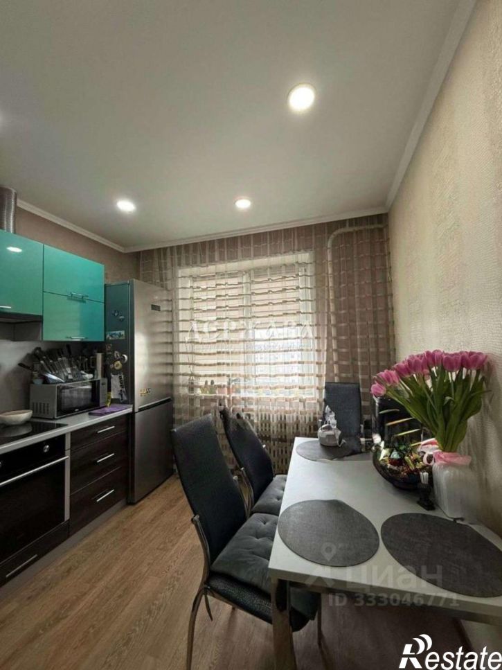 2-комн квартира мкр Макаренко, 38,  д. 38