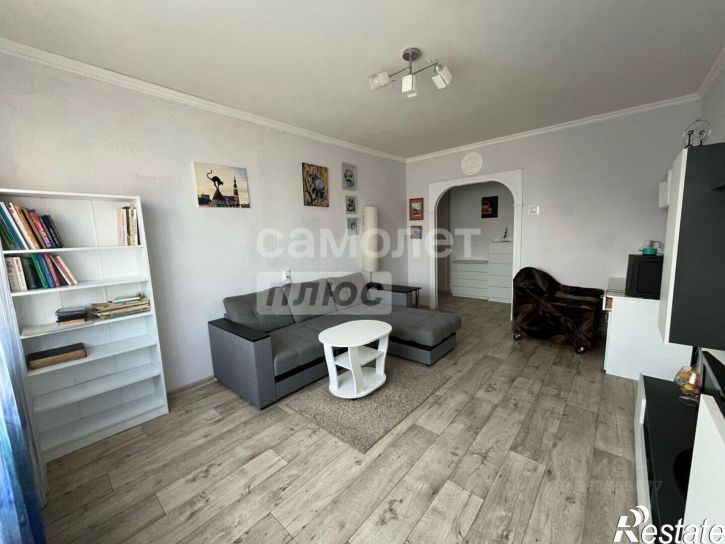 3-комн квартира мкр Королева, 5,  д. 5