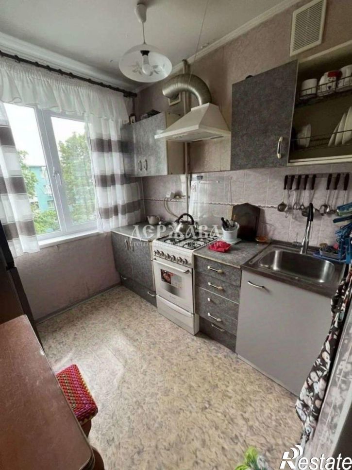 3-комн квартира Парковый мкр, 14,  д. 14