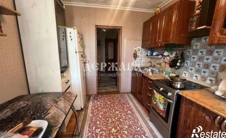 2-комн квартира мкр Макаренко, 40,  д. 40