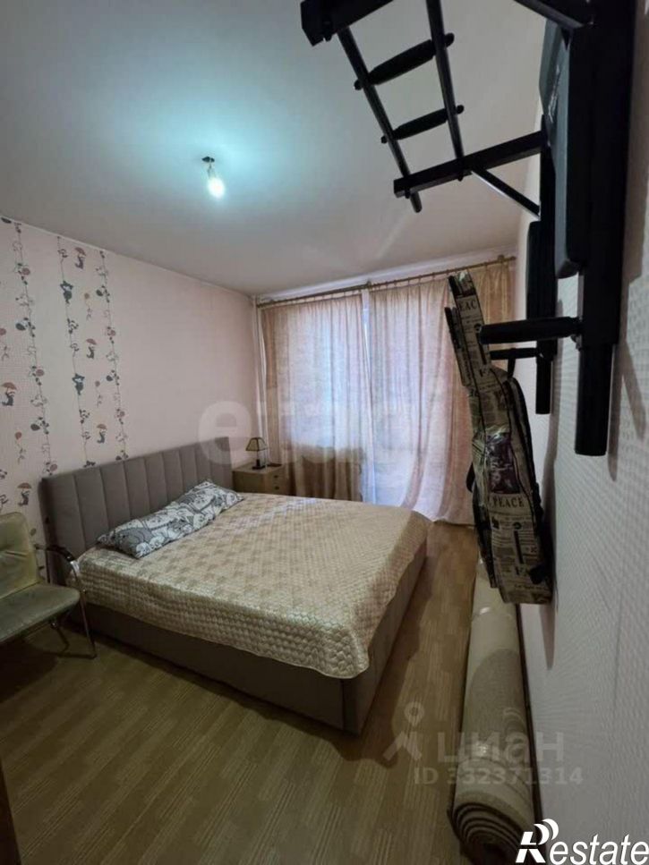 3-комн квартира Северный мкр, 4,  д. 4