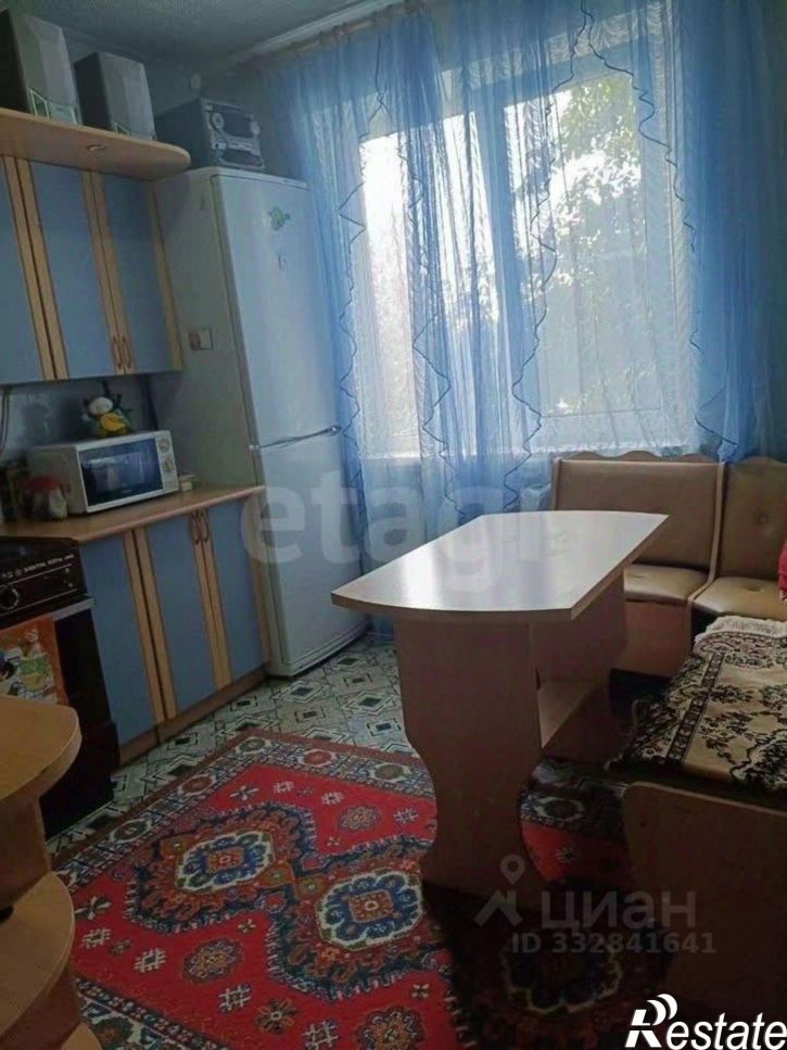 3-комн квартира мкр Буденного, 7а,  д. 7а