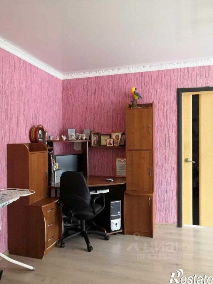 3-комн квартира мкр Приборостроитель, 7,  д. 7