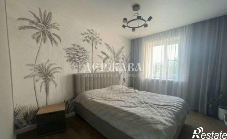 4-комн квартира мкр Дубрава квартал 3, 13,  д. 13