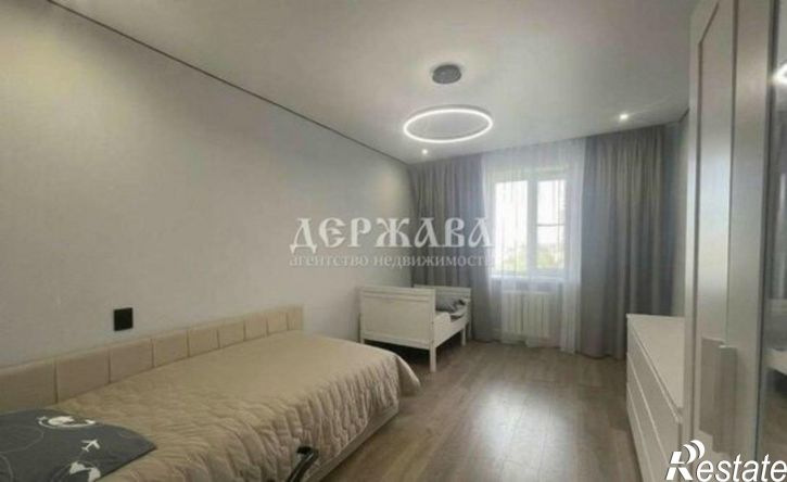 4-комн квартира мкр Дубрава квартал 3, 13,  д. 13