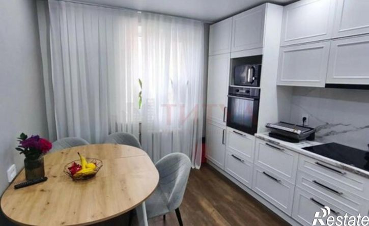 4-комн квартира мкр Дубрава квартал 3, 13,  д. 13