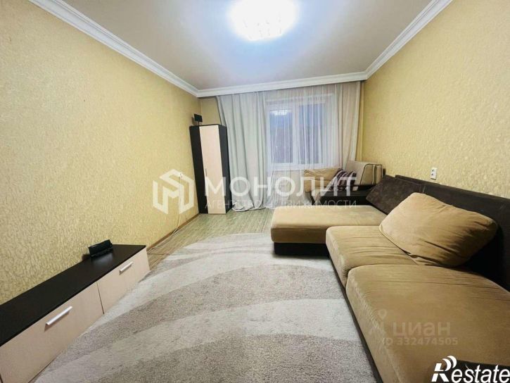 3-комн квартира Весенний мкр, 18,  д. 18