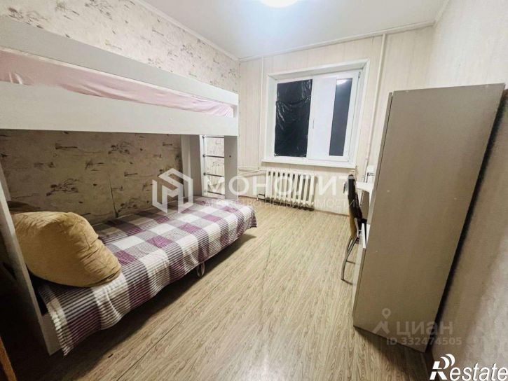 3-комн квартира Весенний мкр, 18,  д. 18