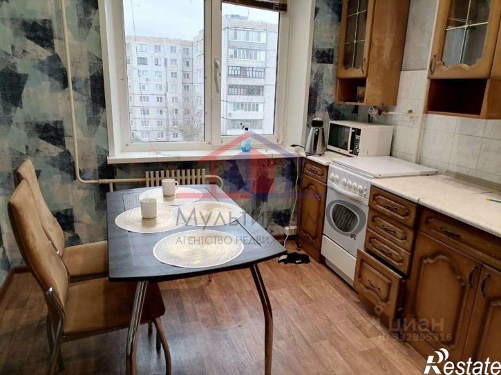 3-комн квартира Весенний мкр, 18,  д. 18