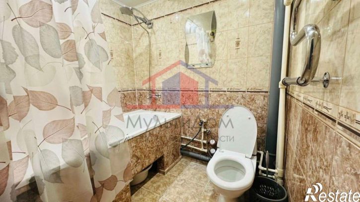 1-комн квартира мкр Макаренко, 38,  д. 38