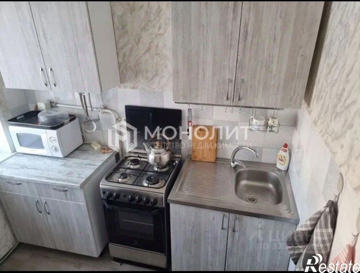 2-комн квартира Парковый мкр, 3,  д. 3