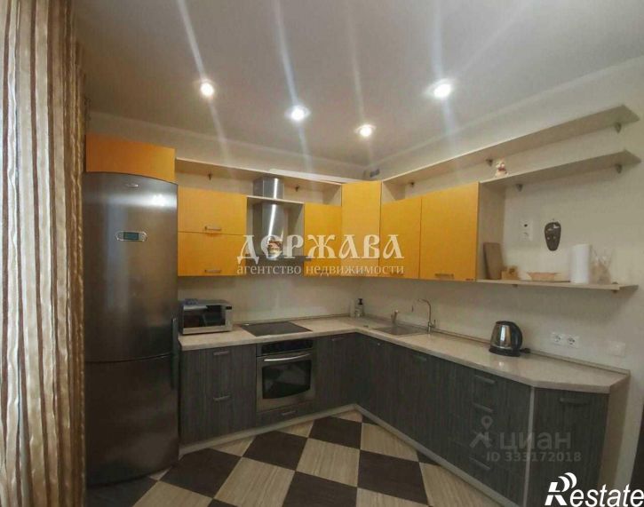 1-комн квартира Степной мкр, 18,  д. 18