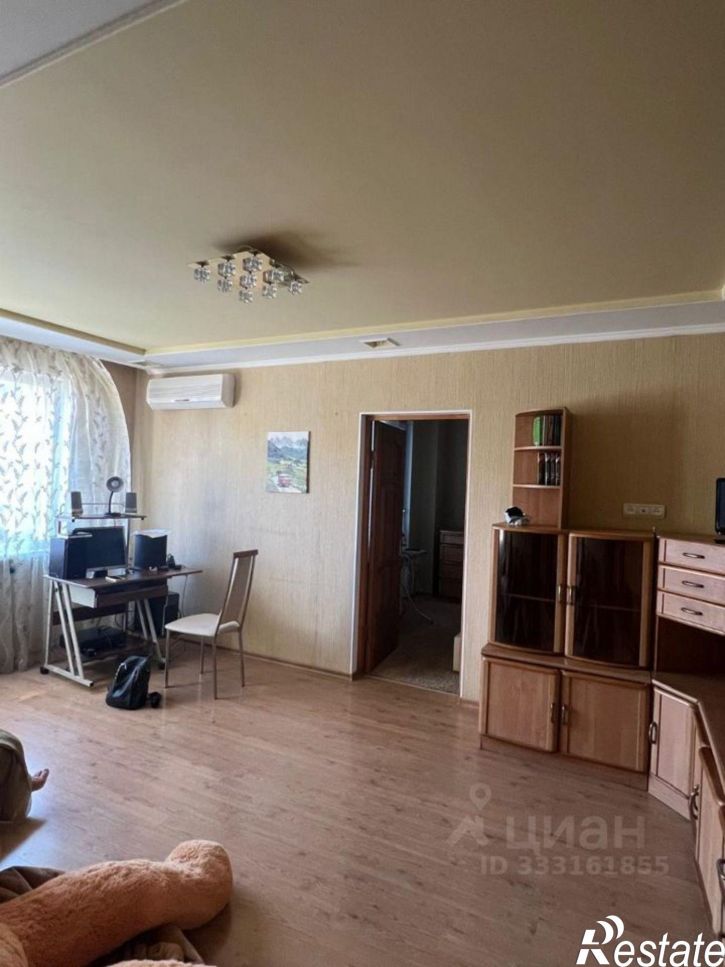 3-комн квартира мкр Королева, 3а,  д. 3а