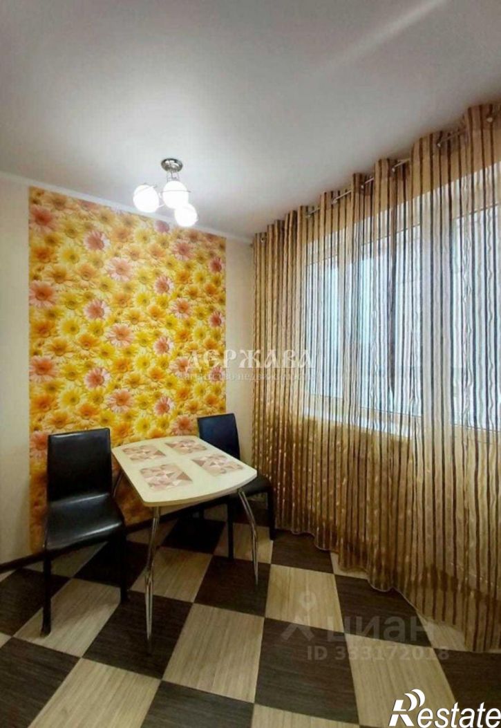 1-комн квартира Степной мкр, 18,  д. 18
