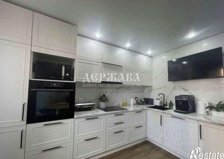 4-комн квартира мкр Дубрава квартал 3, 13,  д. 13