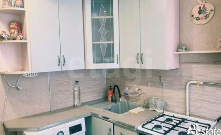 3-комн квартира мкр Молодогвардеец, 11,  д. 11