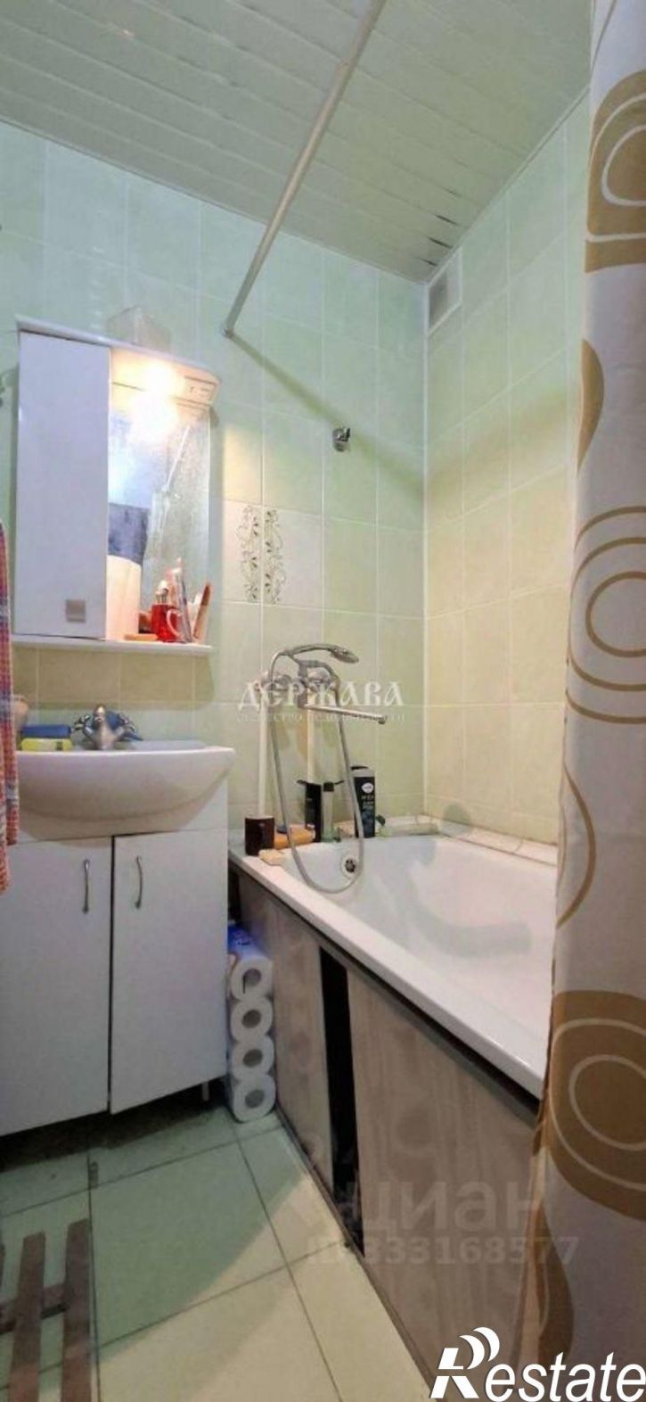 2-комн квартира мкр Приборостроитель, 17,  д. 17
