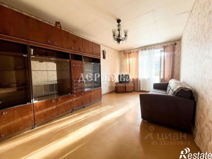 3-комн квартира мкр Лебединец, 24,  д. 24