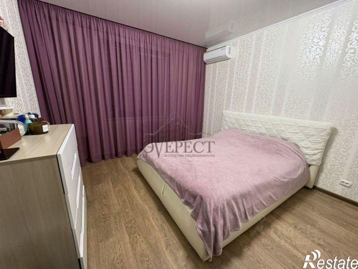 2-комн квартира мкр Макаренко, 38,  д. 38