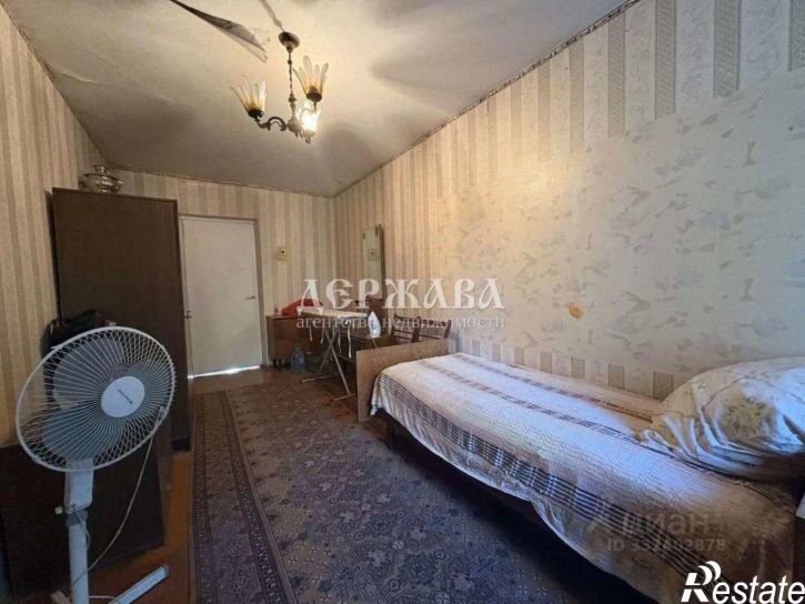 3-комн квартира мкр Лебединец, 24,  д. 24