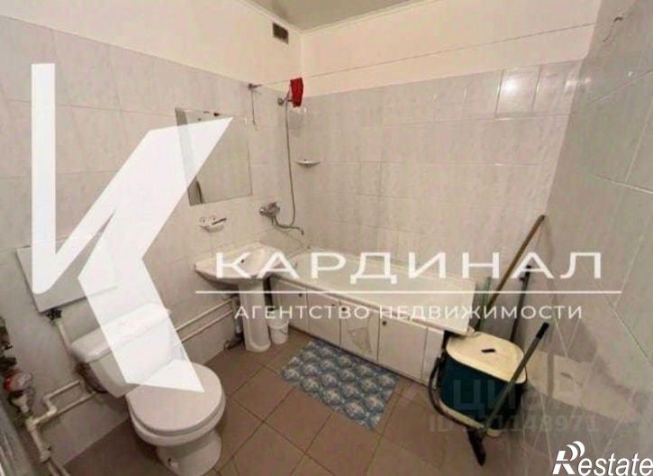 1-комн квартира мкр Космос, 15,  д. 15