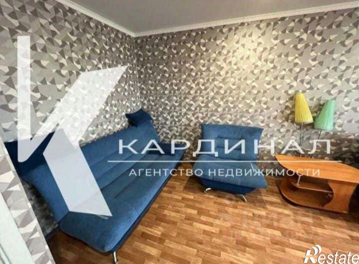 1-комн квартира мкр Космос, 15,  д. 15