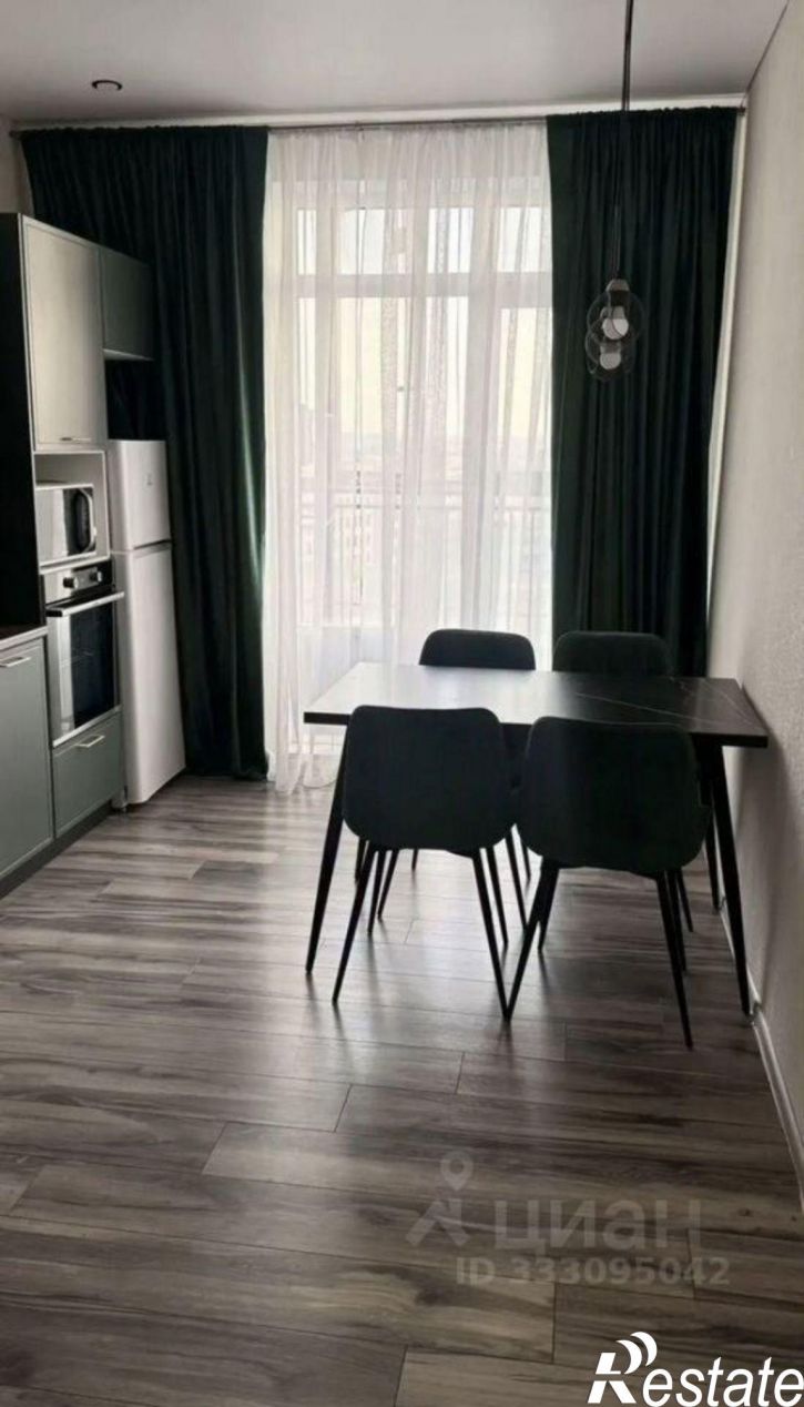 2-комн квартира пр-кт Алексея Угарова, 14Г,  д. 14Г