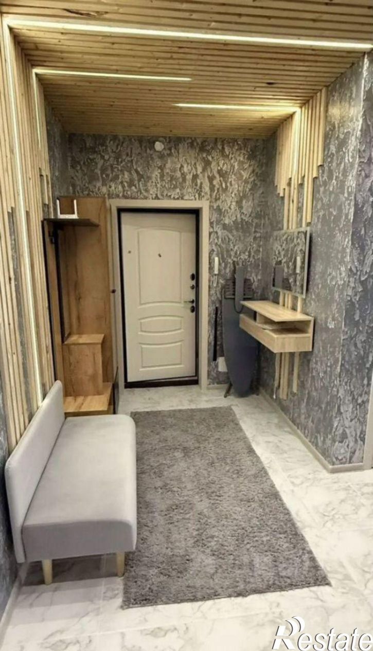 2-комн квартира пр-кт Алексея Угарова, 14Г,  д. 14Г