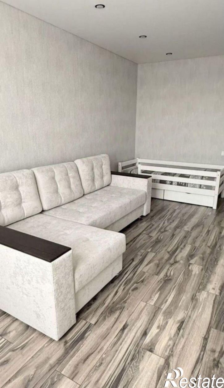 2-комн квартира пр-кт Алексея Угарова, 14Г,  д. 14Г