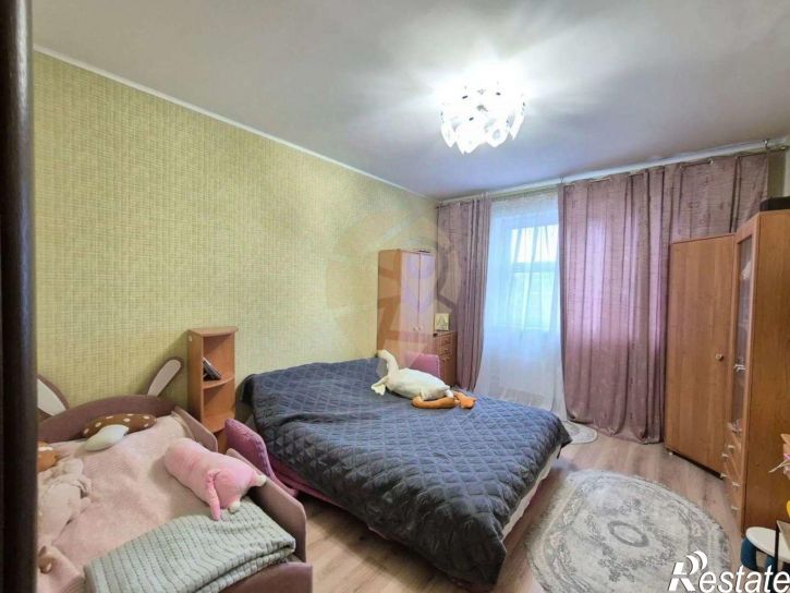3-комн квартира Степной мкр,дом 8
