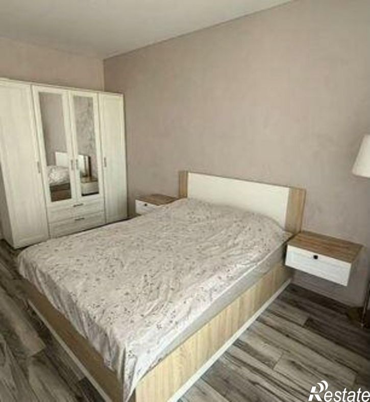 2-комн квартира микрорайон Садовые Кварталы, 2
