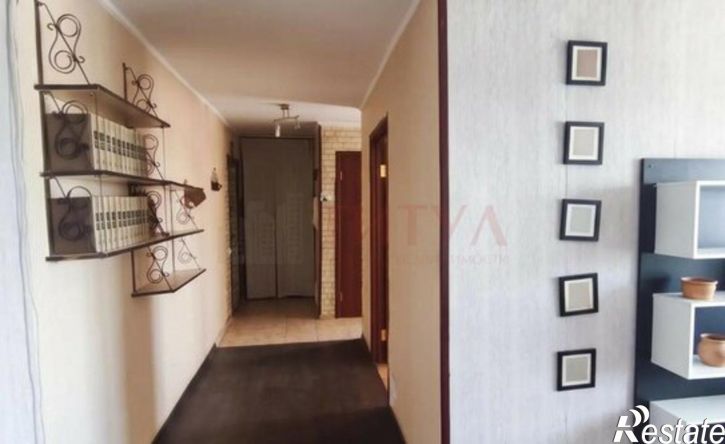 2-комн квартира мкр Приборостроитель, 18,  д. 18
