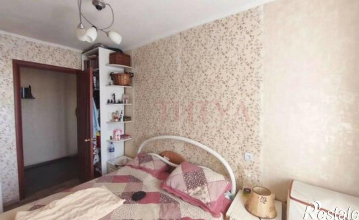 2-комн квартира мкр Приборостроитель, 18,  д. 18