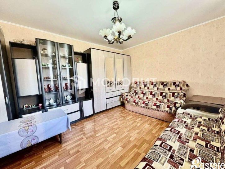 2-комн квартира мкр Заречье, 14,  д. 14