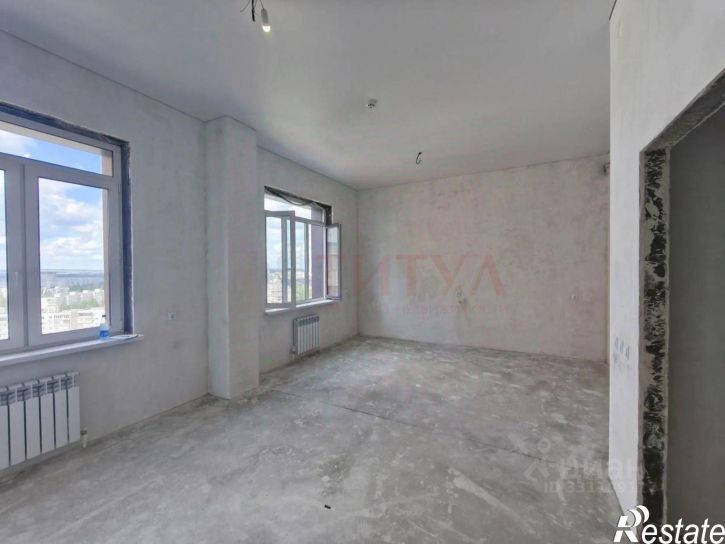 3-комн квартира мкр Космос, 11,  д. 11