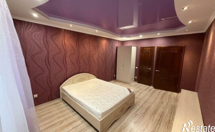 3-комн квартира Степной мкр, 24,  д. 24