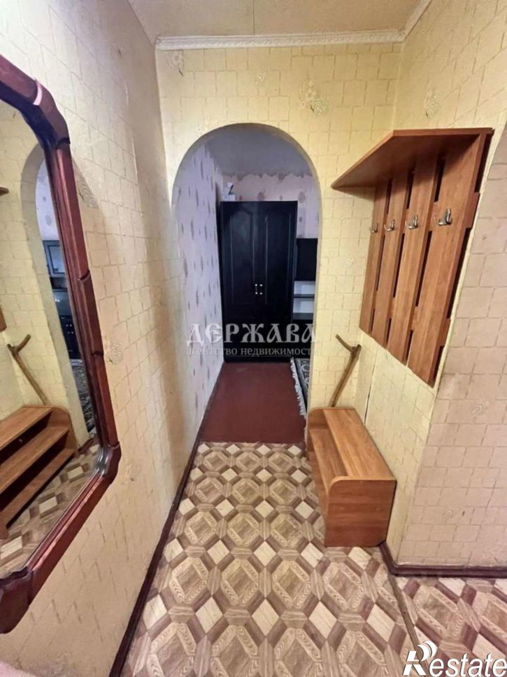 1-комн квартира мкр Горняк, 5,  д. 5