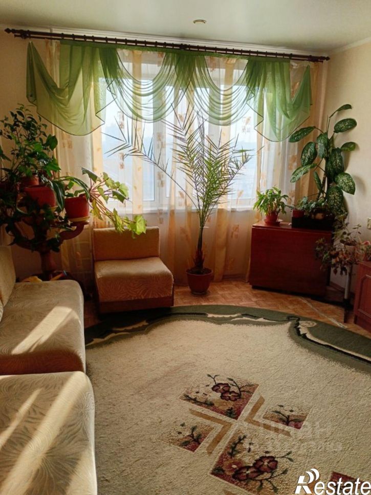 4-комн квартира мкр Зеленый Лог, 1б,  д. 1б