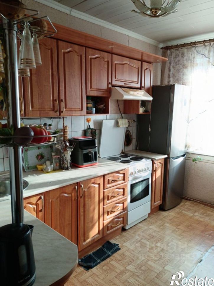 4-комн квартира мкр Зеленый Лог, 1б,  д. 1б