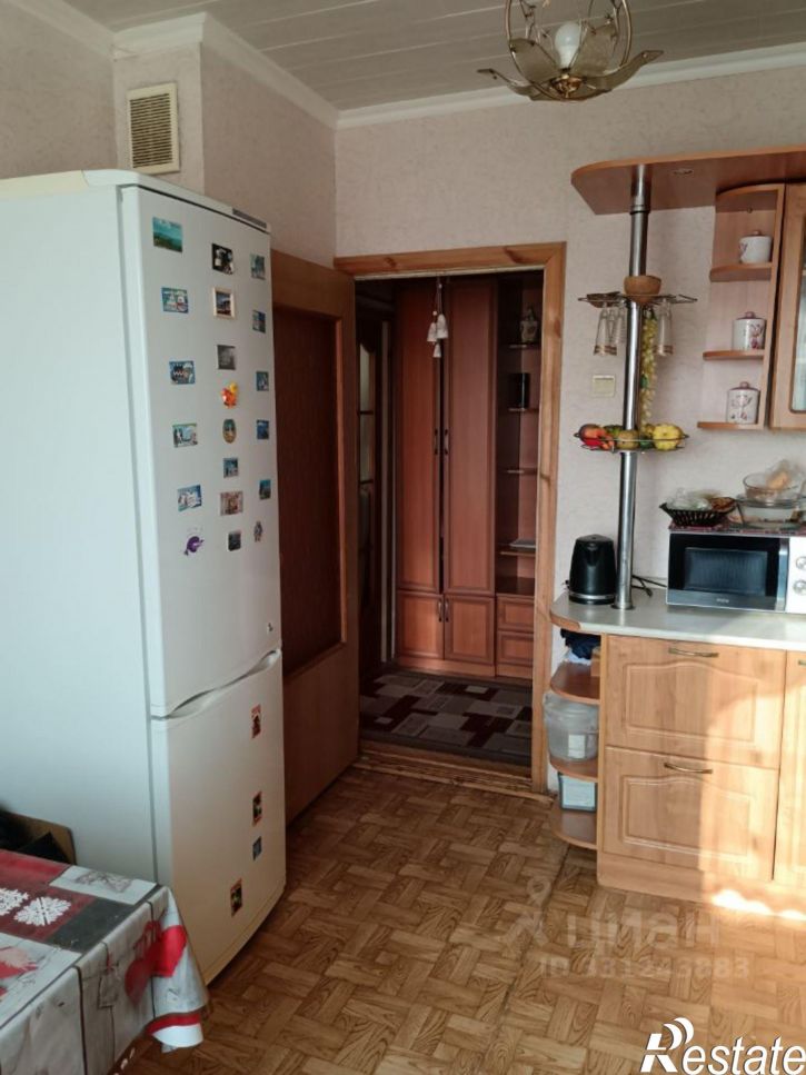 4-комн квартира мкр Зеленый Лог, 1б,  д. 1б