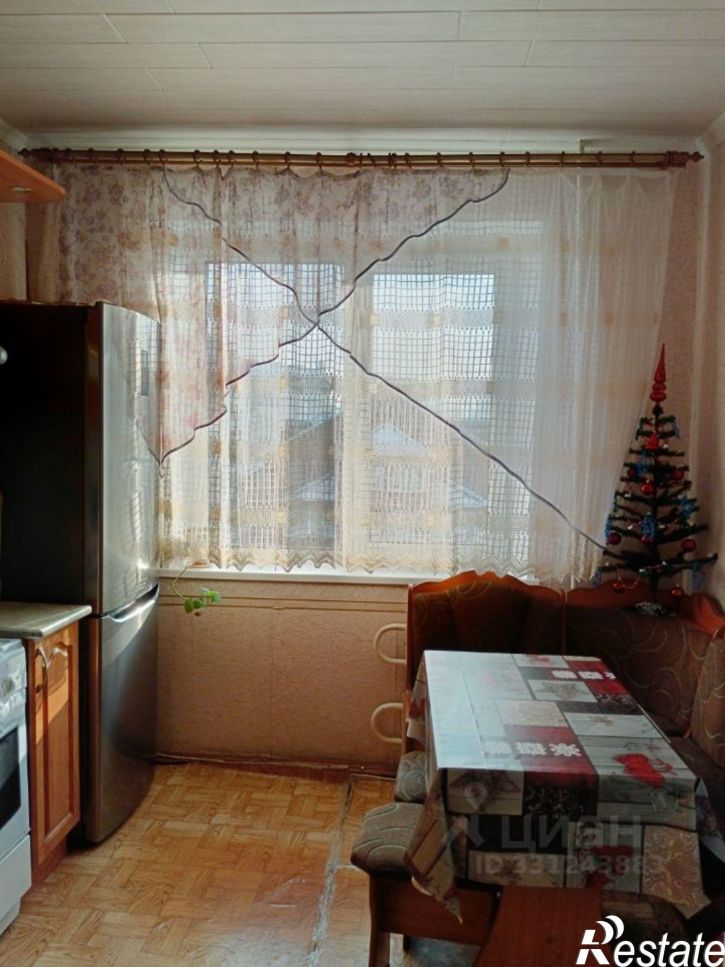 4-комн квартира мкр Зеленый Лог, 1б,  д. 1б