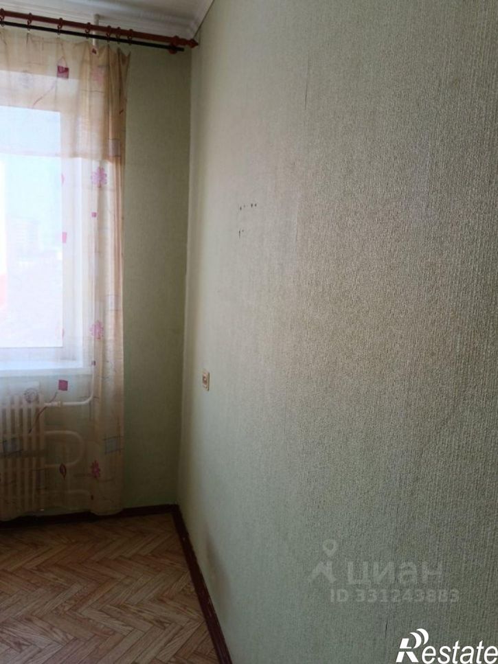 4-комн квартира мкр Зеленый Лог, 1б,  д. 1б