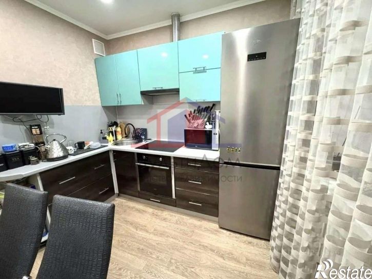 2-комн квартира мкр Макаренко, 38,  д. 38