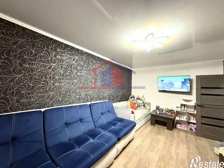 2-комн квартира мкр Макаренко, 38,  д. 38