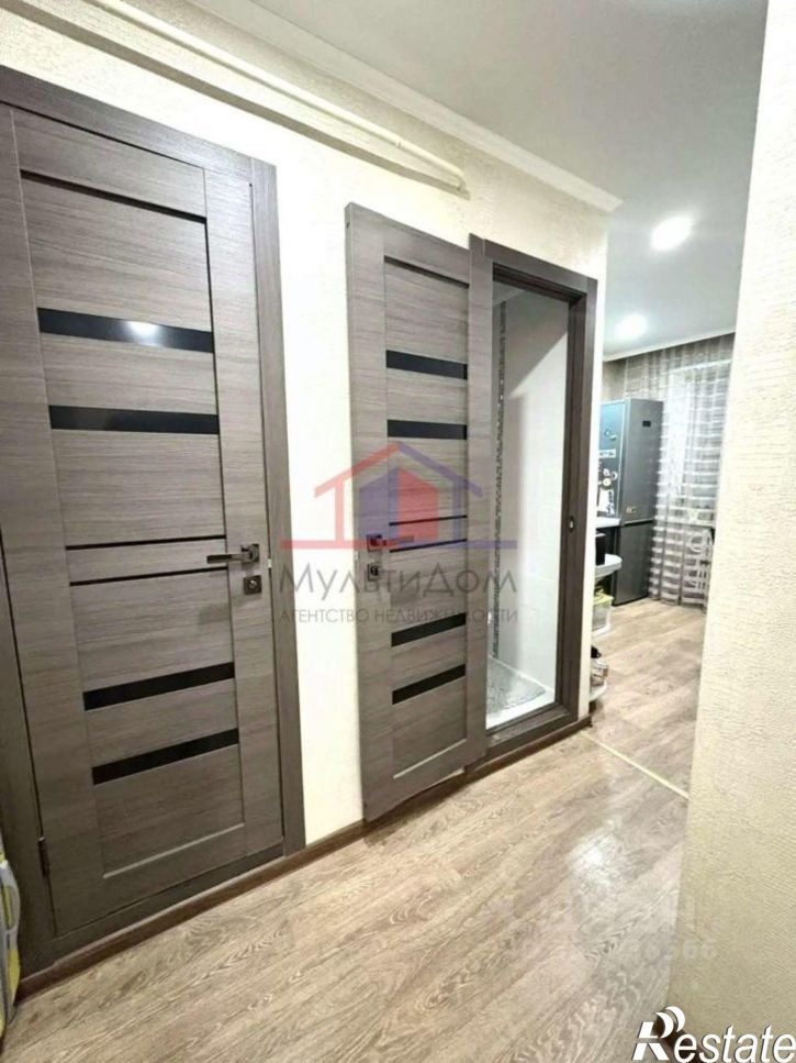 2-комн квартира мкр Макаренко, 38,  д. 38